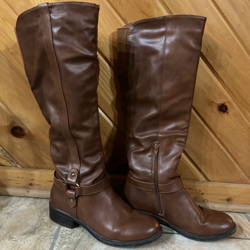 8.5 brown knee high boots